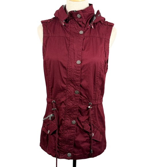 YMI Collection Jackets & Blazers - YMI Womens M Utility Vest Burgundy Hooded Drawstring Waist V1460 Gorpcore Cargo